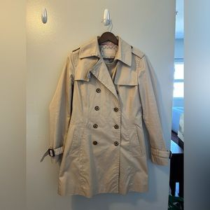 Banana Republic Trench Coat, Size S
